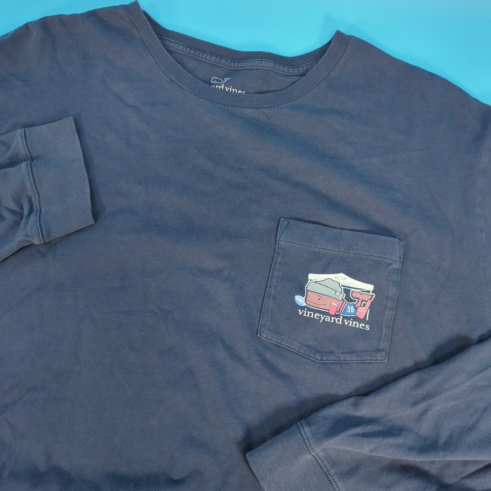 Vineyard Vines Mens 2XL Navy Blue Tailgate Whale Long Sleeve Pocket T-Shirt